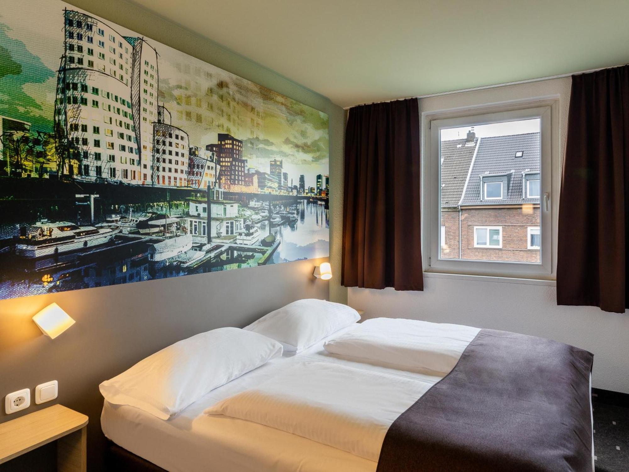 B&B Hotel Dusseldorf City-Sud Eksteriør billede