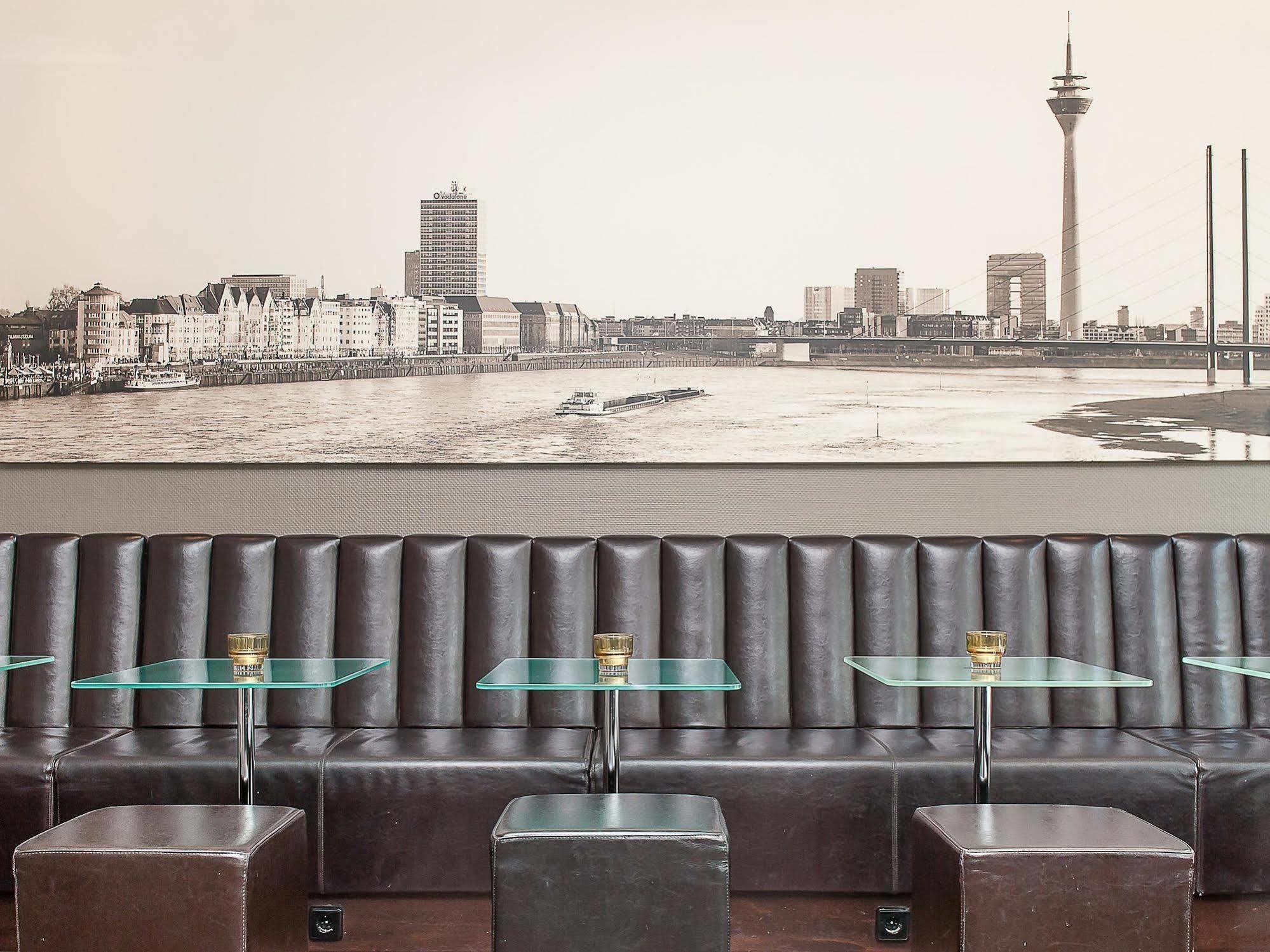 B&B Hotel Duesseldorf City-Sued Eksteriør billede